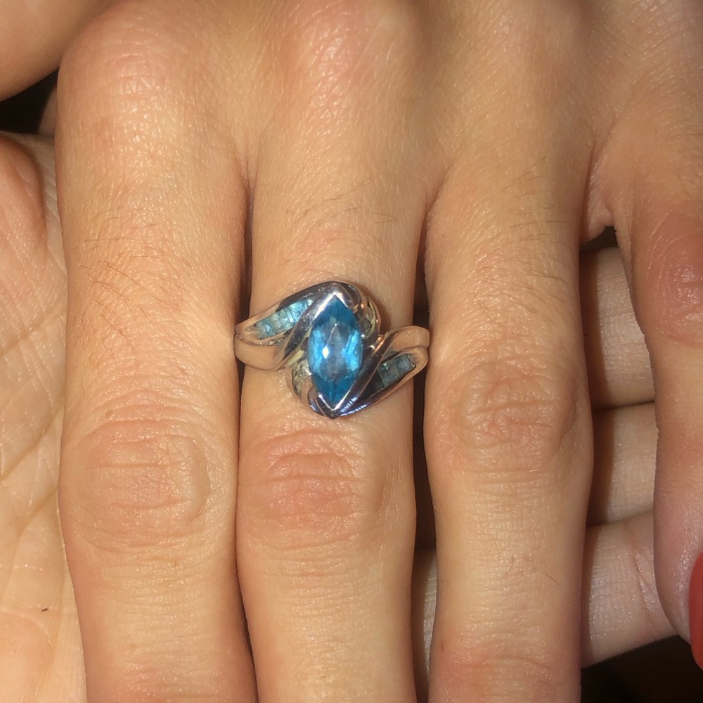 10k White Gold Aquamarine & Diamond Ring size 6 3/4